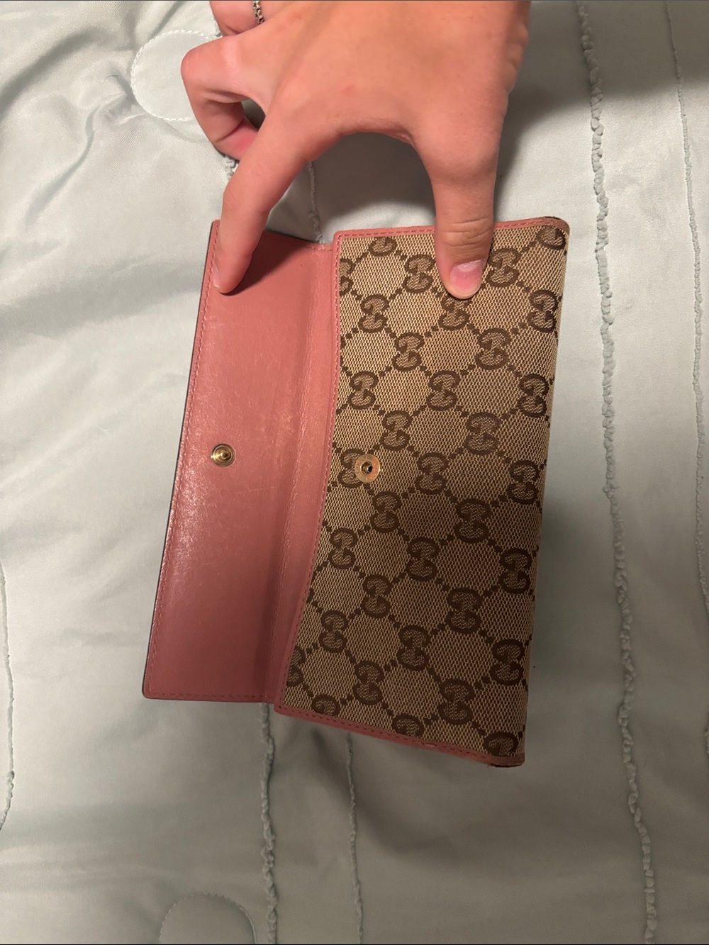 Gucci Brown Monogram Continental Wallet with Pink Trim and Gold Heart Plaque - Picture 5 of 12